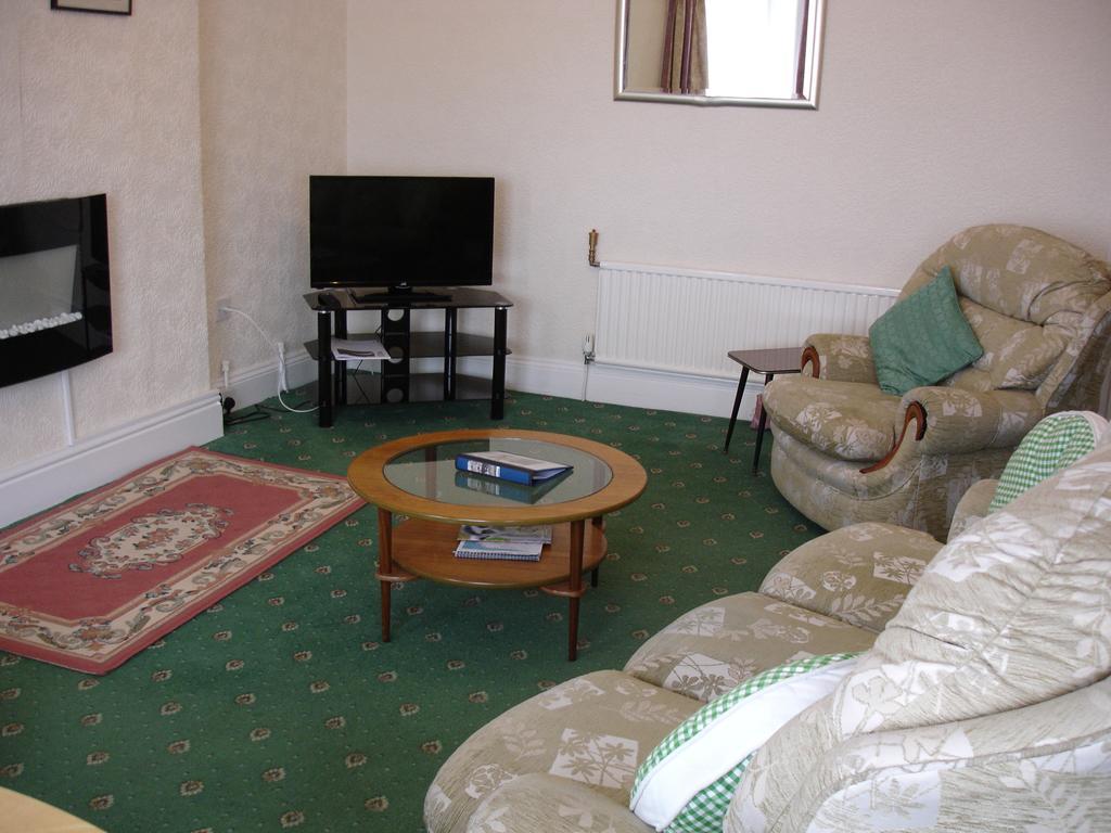 Beachmount Holiday Apartments Rhôs-on-Sea Quarto foto
