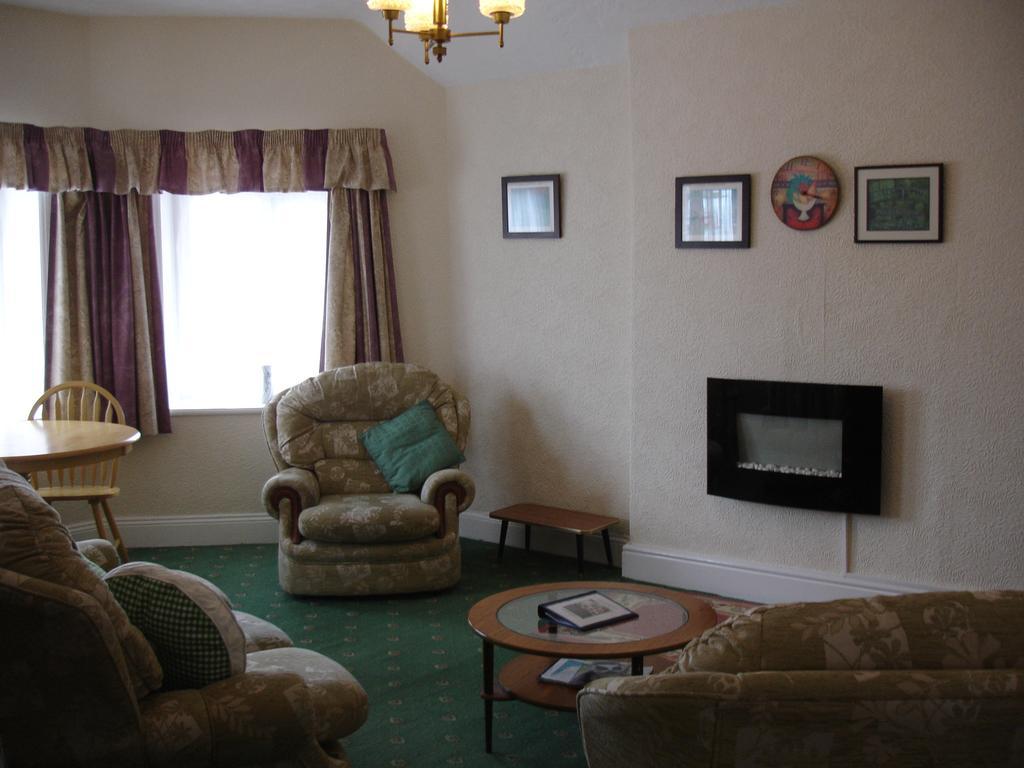 Beachmount Holiday Apartments Rhôs-on-Sea Quarto foto