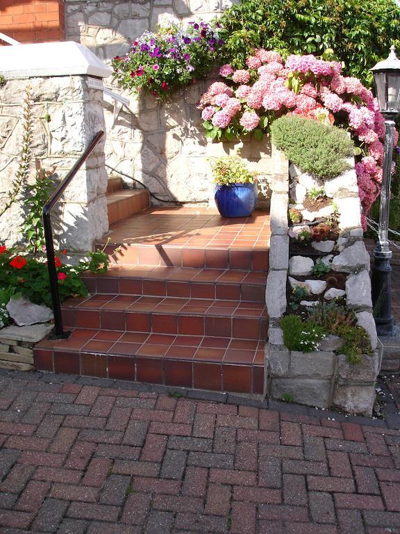 Beachmount Holiday Apartments Rhôs-on-Sea Exterior foto